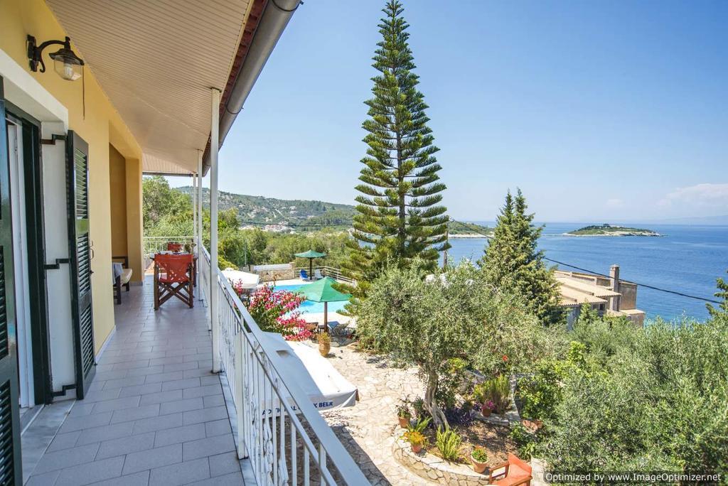 Christos Apartments & Studios Paxos Buitenkant foto