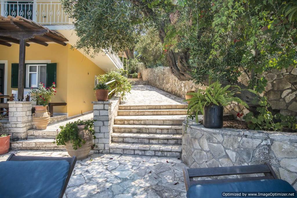 Christos Apartments & Studios Paxos Buitenkant foto